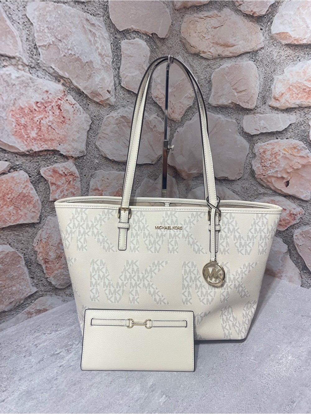 Michael Kors Medium Carryall Tote & Matching Wallet Light Cream Multi
